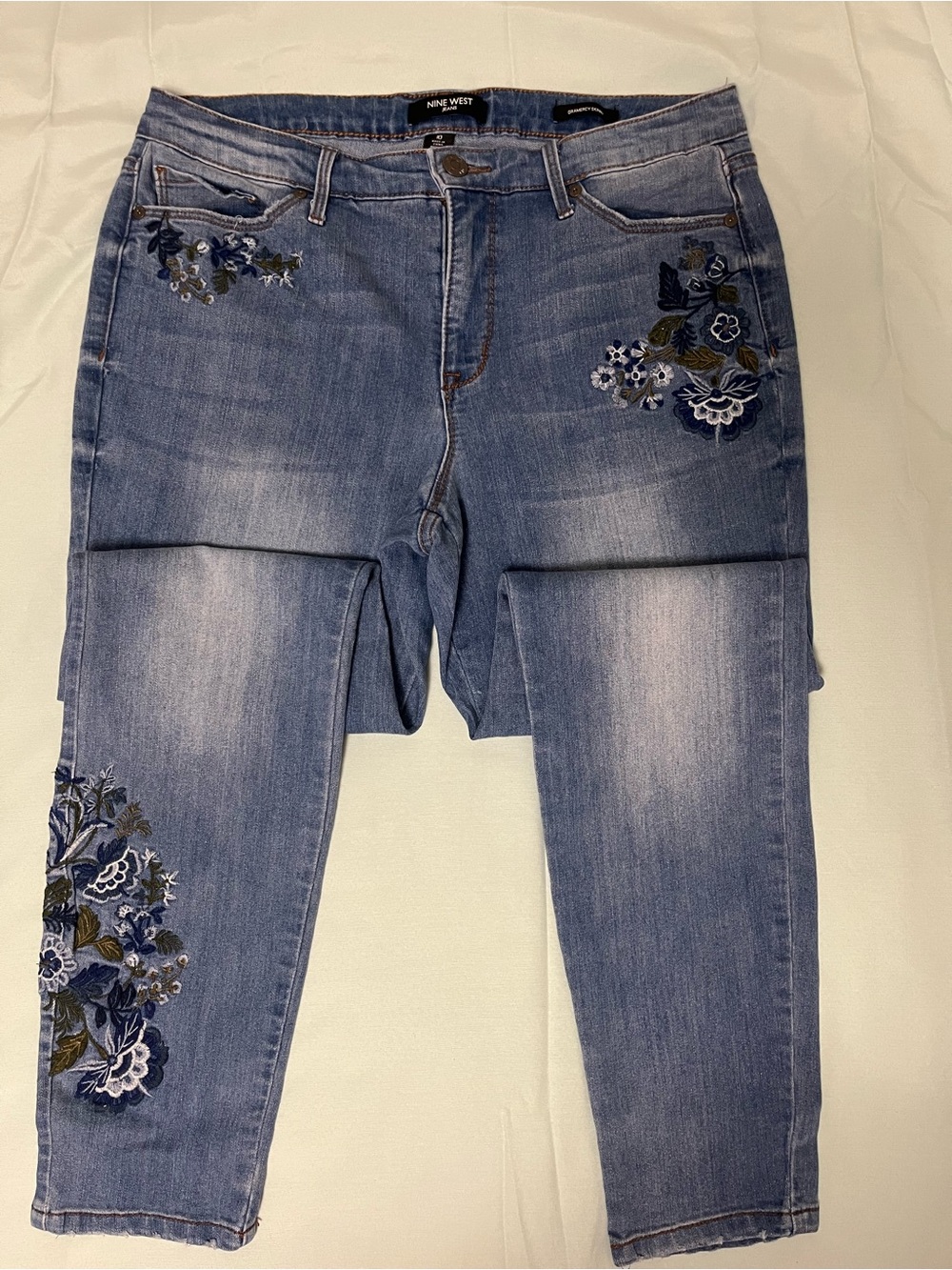 Nine West Light Blue Embroidered Ankle Jeans